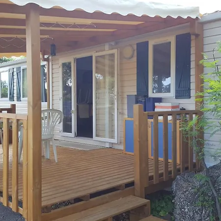 مكان تخييم Mobilhome Rico